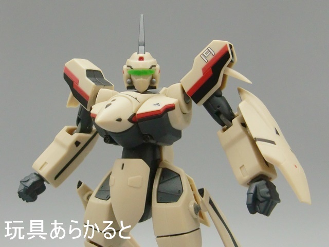 群雄【動】マクロスプラス YF-19バトロイド: 玩具あらかると