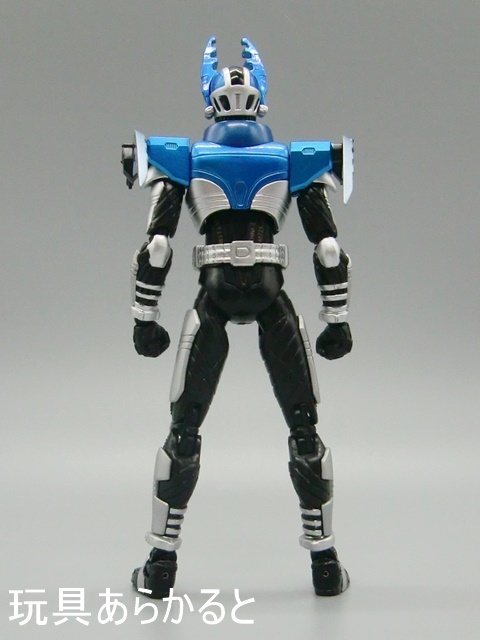 shフィギュアーツ 仮面ライダーガタック S.H.Figuarts（真骨彫製法） 仮面ライダーガタック ライダーフォーム